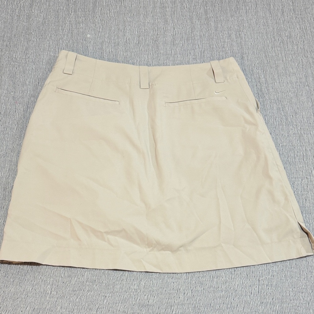 Nike Golf Dri-FIT Light Tan Golf Skirt - Picture 3 of 3